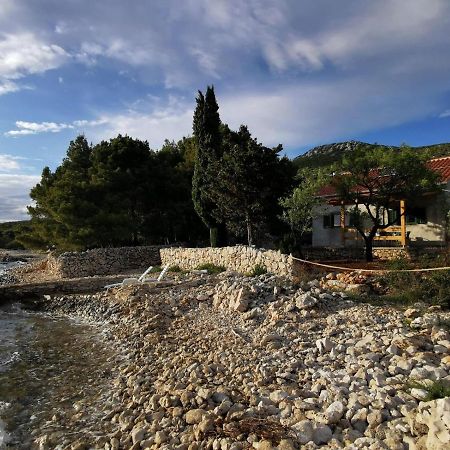 Kuca Za Odmor Obitelji Pedisic Villa Banj Exterior photo
